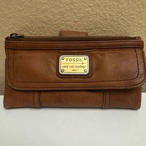 Authentic FOSSIL Wallet Emory Brown LAMB Leather Credit Card Clutch Wallet
